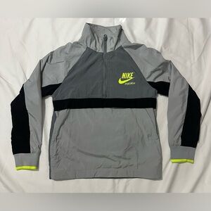 Nike windbreaker jacket
